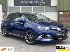Toyota Auris - 1.8 Hybrid Pro/PANO/LEER/STOELV/CAMERA/TREKH