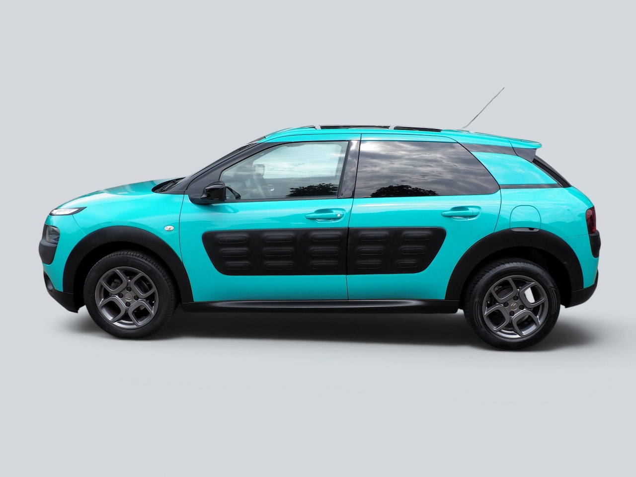 Citroën C4 Cactus - 1.2 PureTech Shine CLIMA CRUISE PANO CAMERA