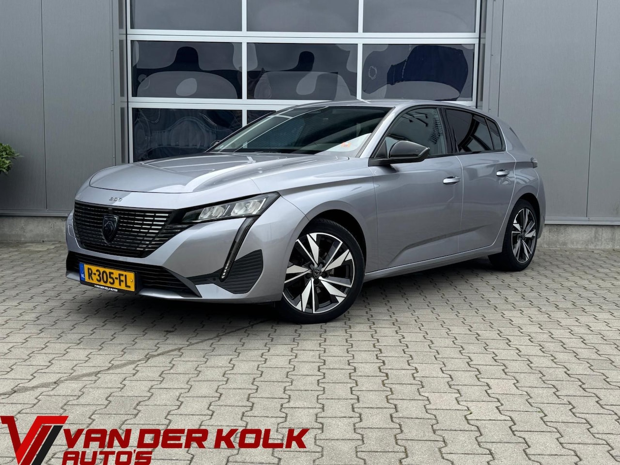 Peugeot 308 - 1.2 PureTech Allure | LED | 360 Camera | Half Leder | CarPlay | Navigatie | DAB | Climate - AutoWereld.nl