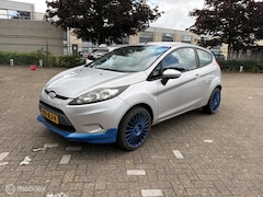 Ford Fiesta - 1.25 Titanium Nieuwe APK / Airco / LM