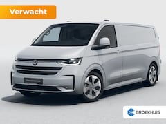Volkswagen e-Transporter - 34 L2H1 Bulli 71 kWh | 12-V aansluitingen in de middenconsole en bij de D-stijl in de laad
