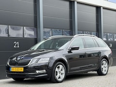 Skoda Octavia - 1.6 TDI Navi Clima PDC Xenon