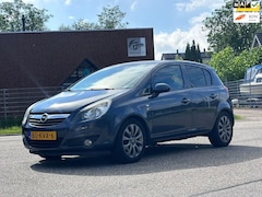 Opel Corsa - 1.2-16V Edition 5DR*Cruise*Fietsen drager*Airco*NAP*LM velgen*2e eigenaar