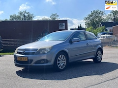 Opel Astra GTC - 1.6 Temptation Cruise*Airco*LM velgen*Elektrische ramen*Rijdt goed
