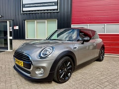 MINI 3-Deurs - 1.5 Cooper Chili Mini Cooper 3-deurs AUTOMAAT Panoramadak Apple-Carplay leder Xenon/Led 1 JAAR GARANTIE