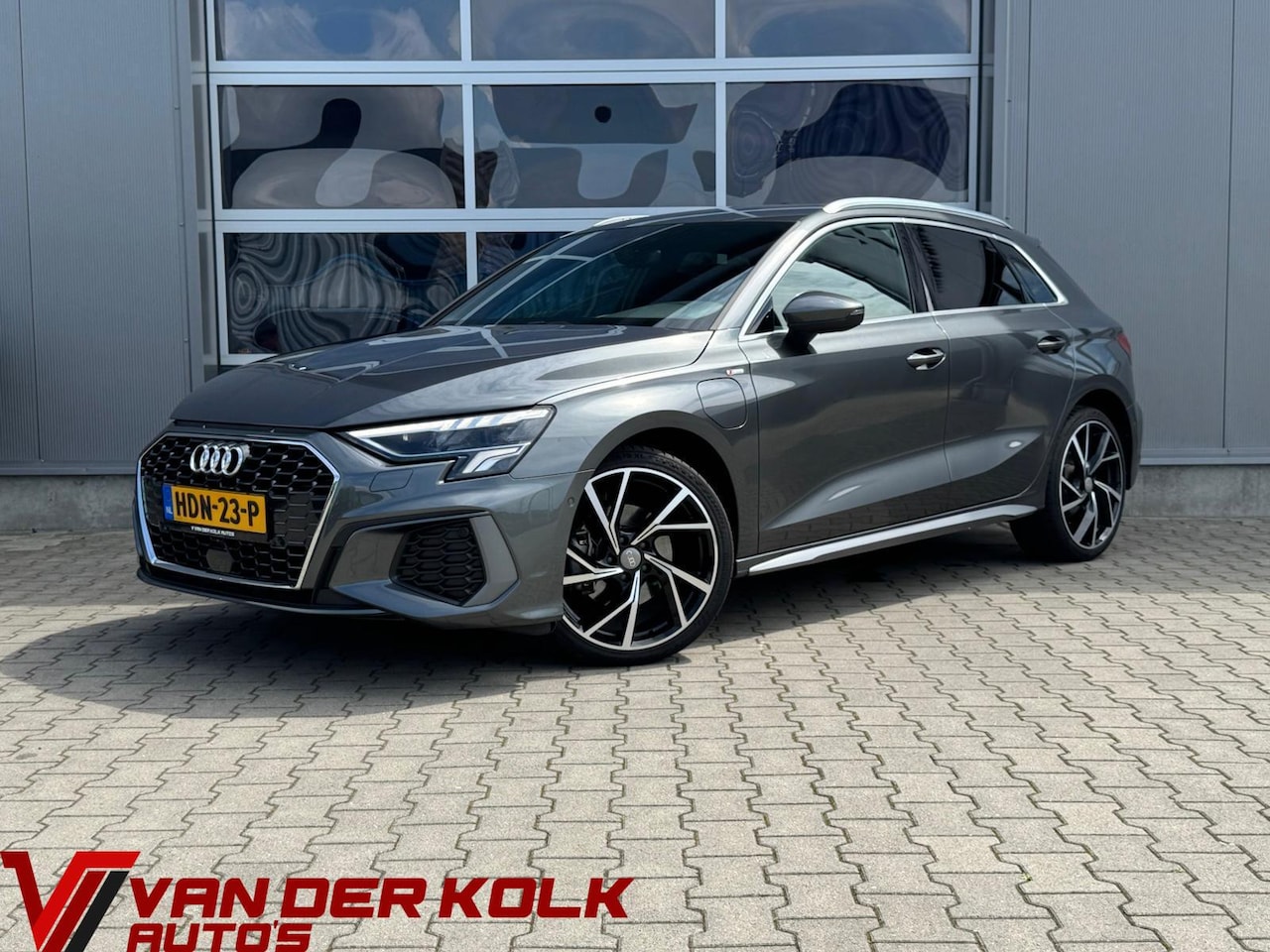 Audi A3 Sportback - 45 TFSI e S edition Competition 45 TFSI e S edition Competition - AutoWereld.nl