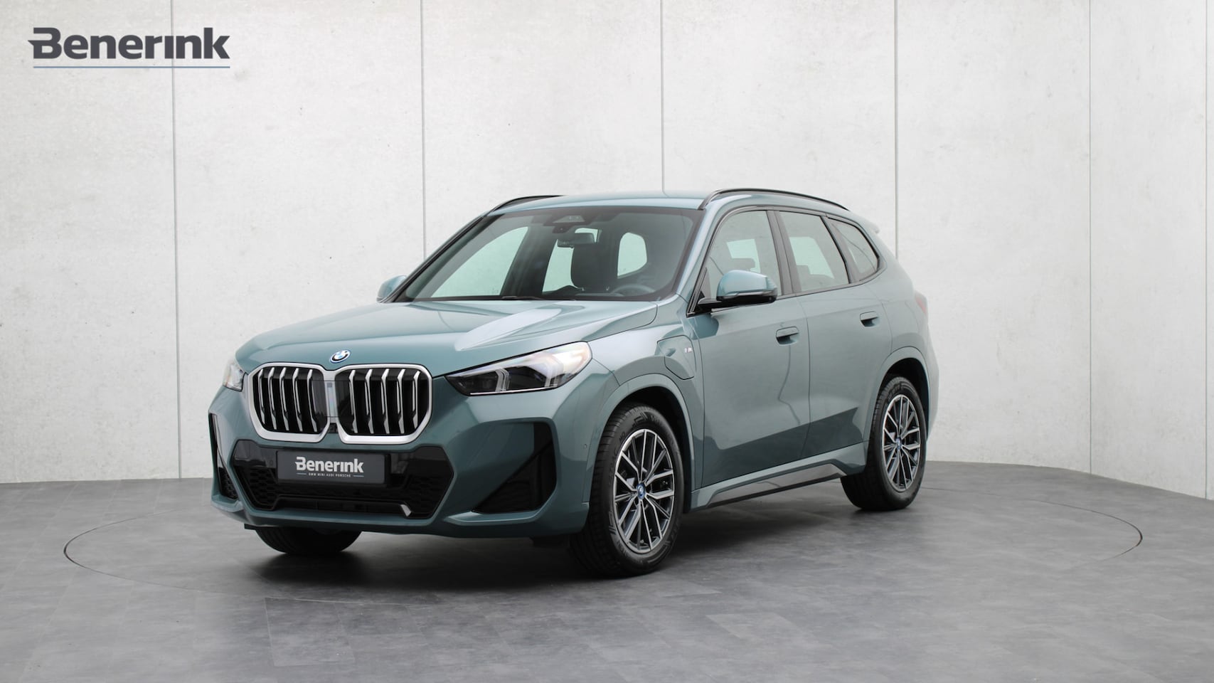 BMW X1 - xDrive30e M-Sport | Harman/Kardon | Comfort Access | Head-up | Parking Assistant Plus - AutoWereld.nl