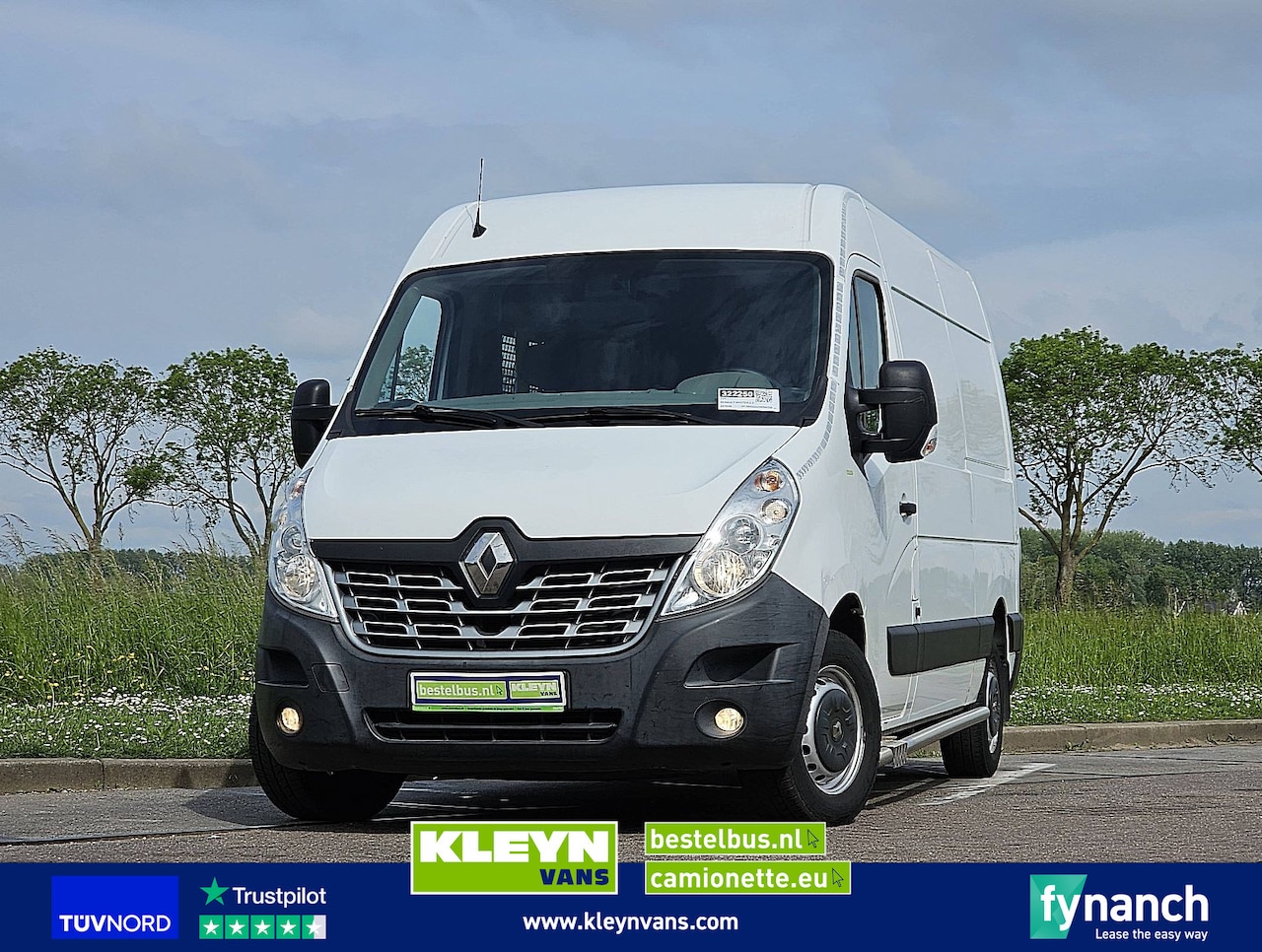 Renault Master - 2.3 L2H2 Navi Trekhaak! - AutoWereld.nl