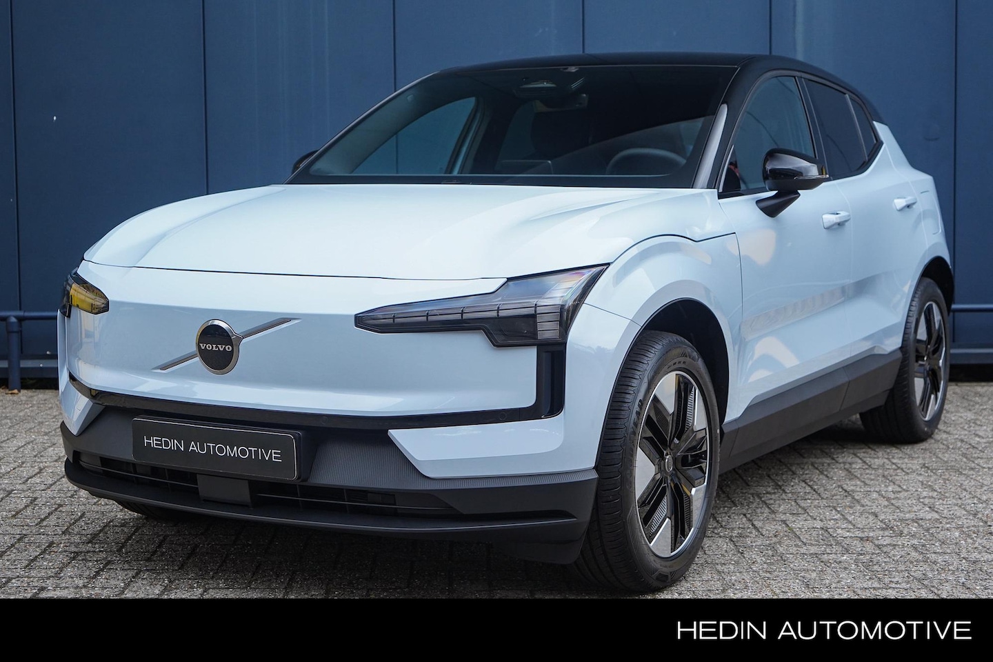 Volvo EX30 - P5 Long Range Plus Europa | Pilot Assist | Park Assist | Harman/Kardon audio | Elektrische - AutoWereld.nl