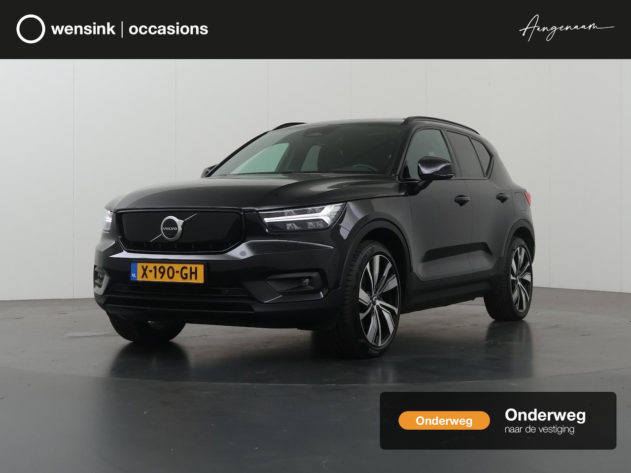 Volvo XC40 - Recharge P8 AWD R-Design | Warmtepomp | Panoramadak | Harman/Kardon | 360° Camera | Elektr - AutoWereld.nl