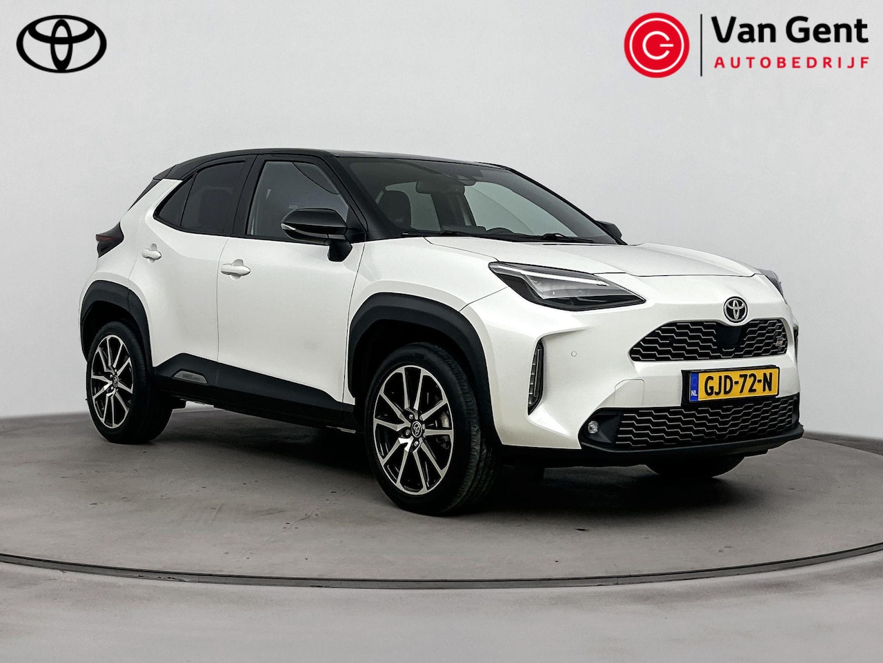 Toyota Yaris Cross - 1.5 Hybrid GR Sport | Apple Carplay / Android Auto | Dodehoek detectie | Matrix LED | Head - AutoWereld.nl