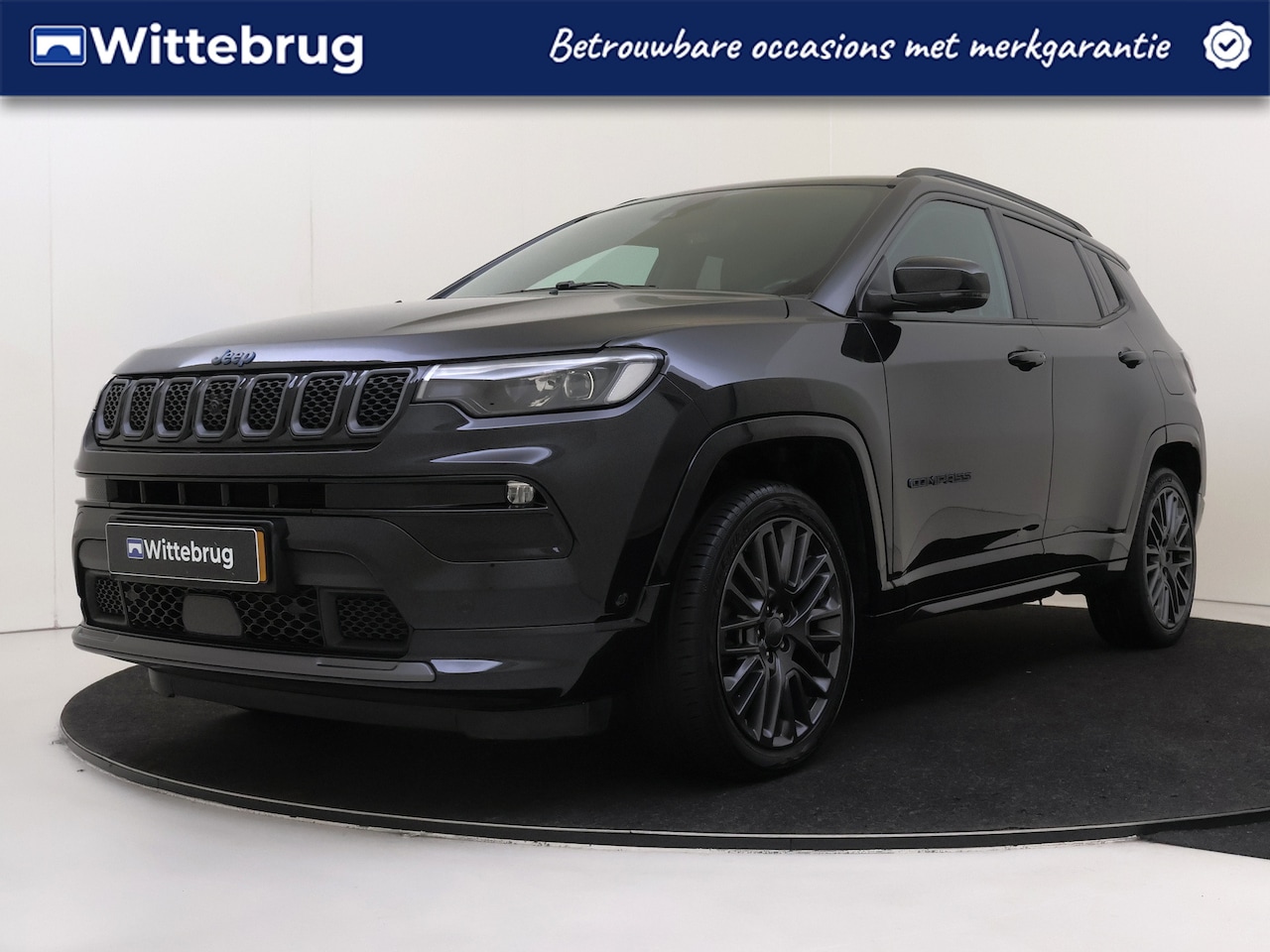 Jeep Compass - 4xe 240 Plug-in Hybrid Electric S | Alpine | Leder | Stoel en Stuurverwarming | - AutoWereld.nl