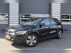 Mercedes-Benz GLA-Klasse - 200 AMG Line