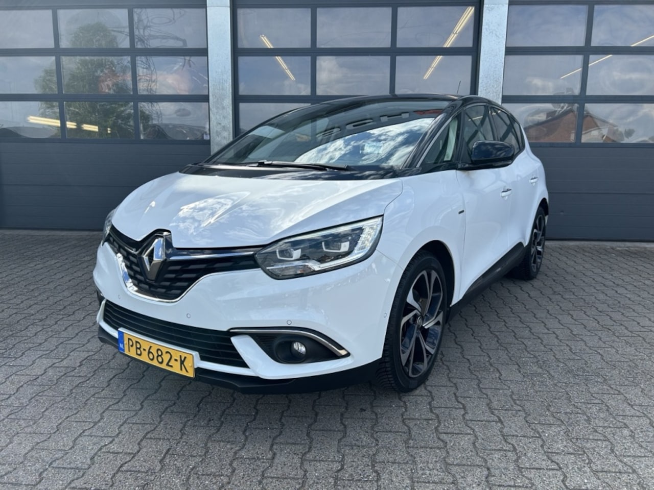 Renault Scénic - 1.2 Energy TCe 130pk - AutoWereld.nl