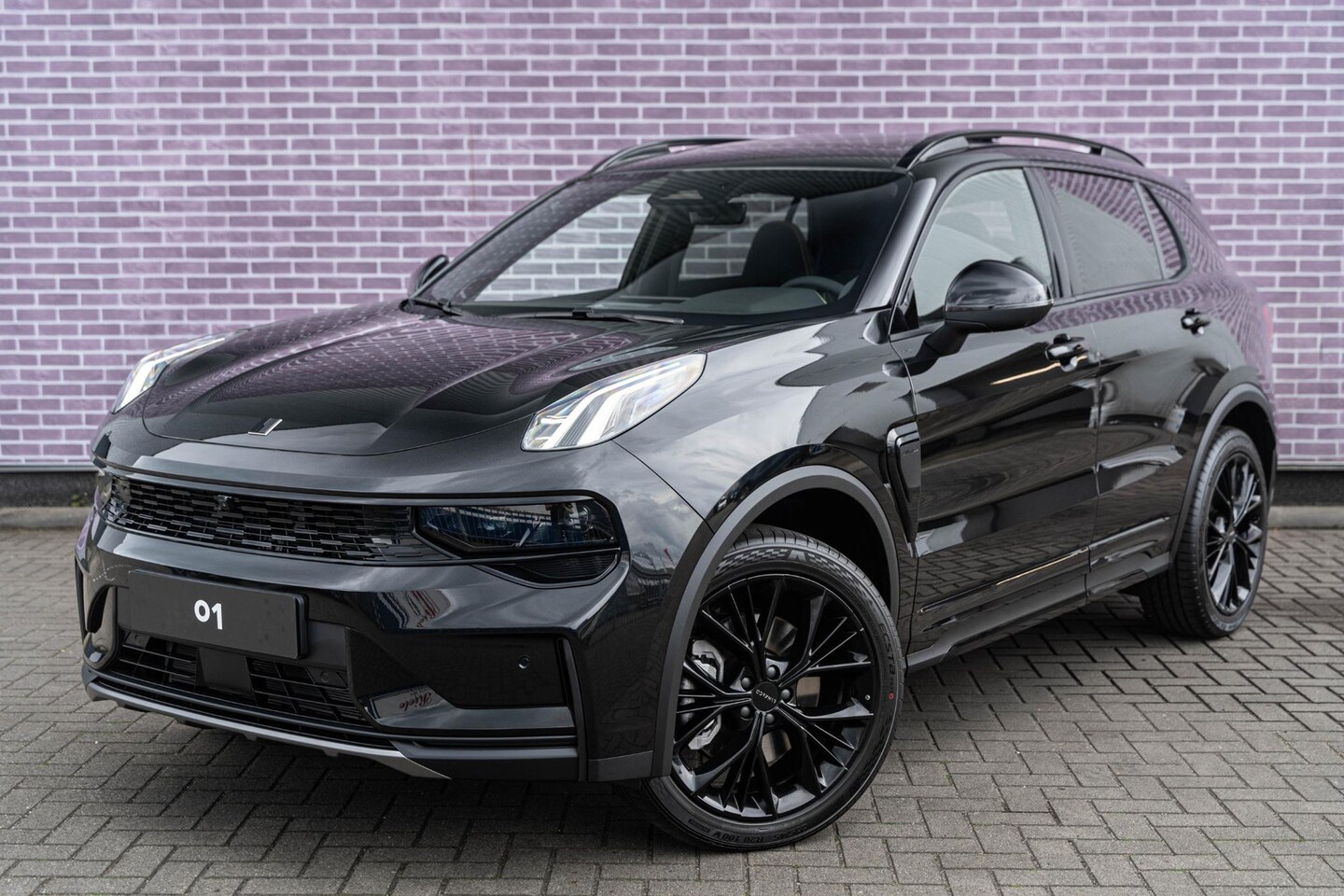 Lynk & Co 01 - 1.5 More PHEV | Panoramadak | Elektrisch/Schuifkanteldak | Adaptieve Cruise Control | 1800 - AutoWereld.nl