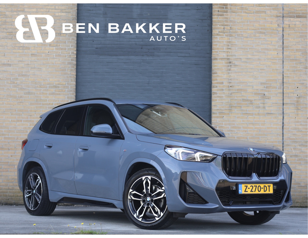 BMW X1 - sDrive18i M Sport ACC | Cam | BTW | Leder/Alcantara | Widescreen | Haak - AutoWereld.nl