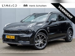 Lynk & Co 01 - | Black Edition | All-season banden | Panoramadak | Camera | Elektrische bestuurdersstoel