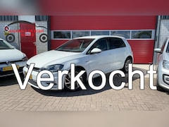 Volkswagen Golf - 1.0 TSI Comfortline STOELVERW / CAMERA / CARPLAY / NAVI / CLIMA / PDC / BLUETOOTH / ACC