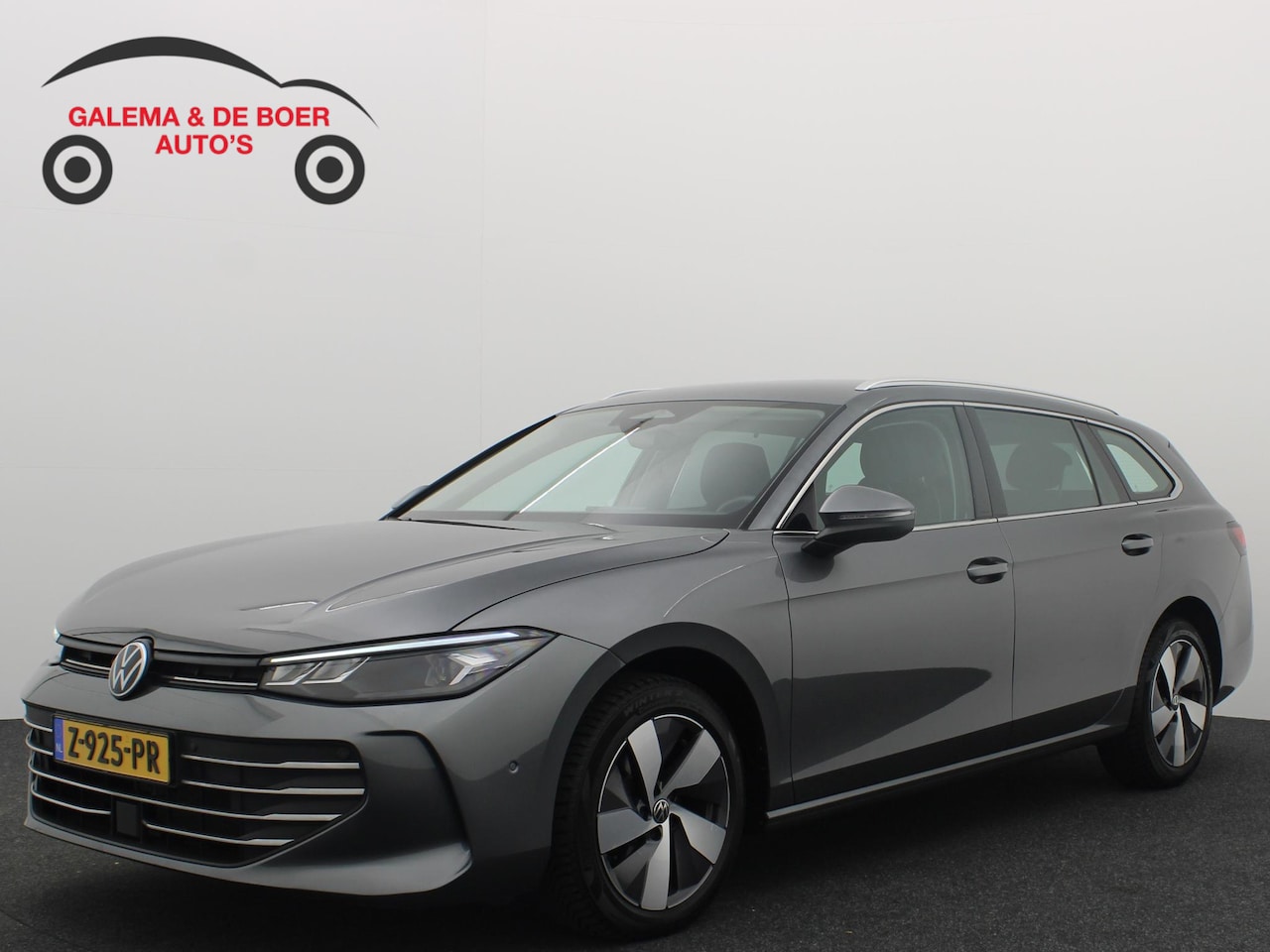 Volkswagen Passat Variant - 1.5 eTSI Business NL-AUTO / TREKHAAK / FULL LED / SFEER / KEYLESS / CAMERA / STOELVERW / S - AutoWereld.nl