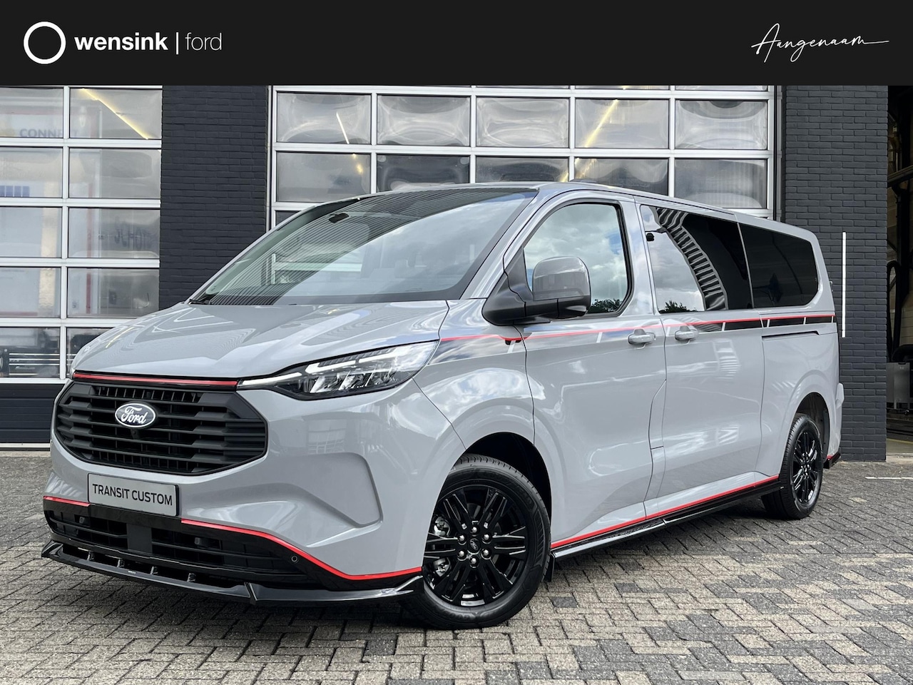 Ford Transit Custom - 320 2.5 PHEV L2H1 Grey Platinum Dubbele Cabine 233pk Aut / 5 Pers. / 2250kg Trekgewicht / - AutoWereld.nl