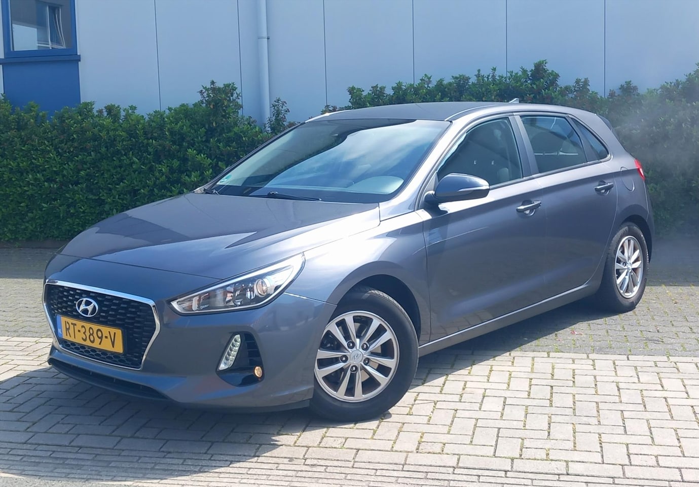 Hyundai i30 - 1.6 CRDi Comfort 1.6 CRDi 110pk Comfort - AutoWereld.nl