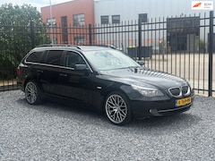 BMW 5-serie Touring - 523i XENONPANOAPKKOOPJE