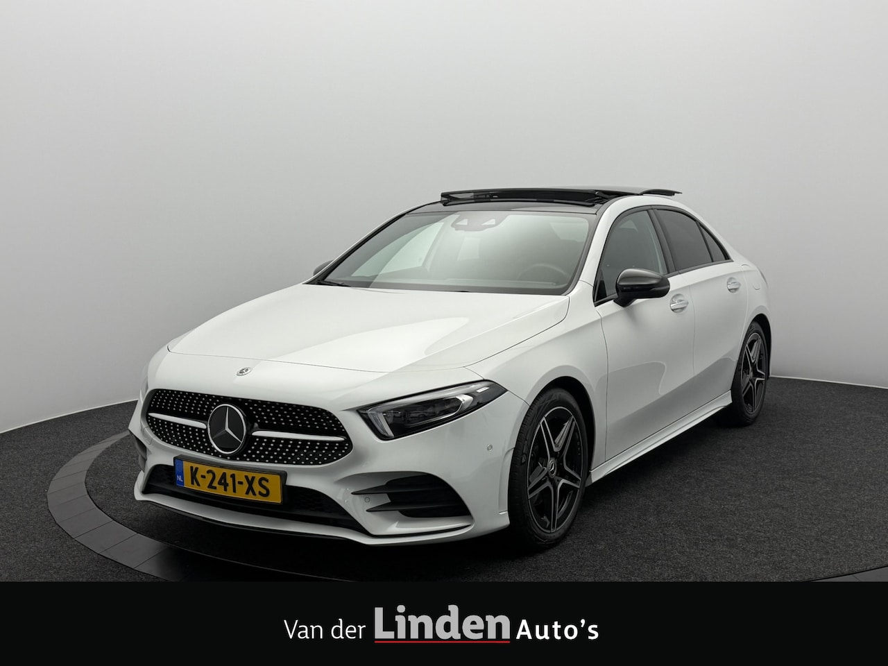 Mercedes-Benz A-klasse - 200 Business Solution AMG | Panoramadak | Full-Led | Sfeerverlichting | Memory Stoelen | C - AutoWereld.nl