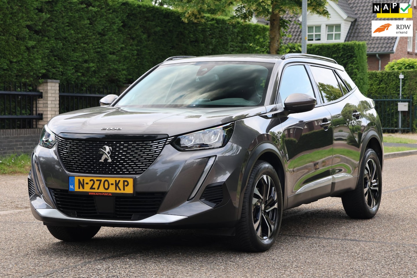 Peugeot 2008 - 1.2 PureTech Allure | 1e EIGENAAR | 130PK PK | CARPLAY | CLIMA | CRUISE | CAMERA | NAP | Z - AutoWereld.nl