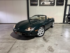 Jaguar XK8 - 4.0 V8 Convertible