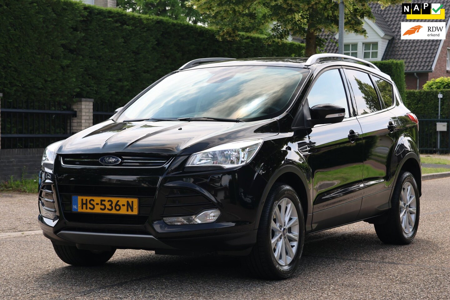 Ford Kuga - 1.5 Titanium | 1e EIGENAAR | PANO | NAVI | CLIMA | CRUISE | CAMERA | TREKHAAK | NAP | ZEER - AutoWereld.nl