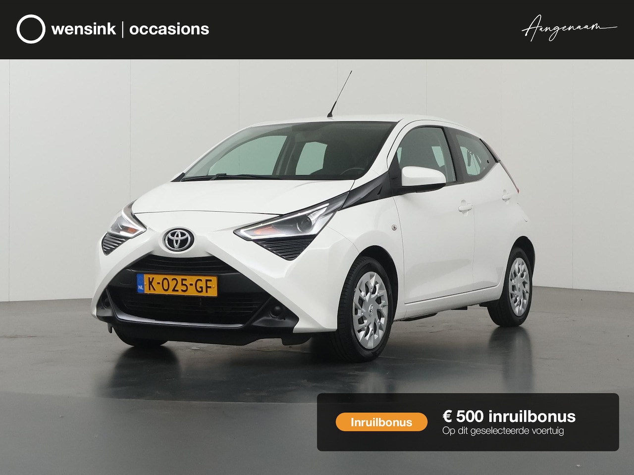 Toyota Aygo - 1.0 VVT-i x-play | Airco | Apple Carplay/Android Auto | Parkeercamera | Bluetooth | - AutoWereld.nl