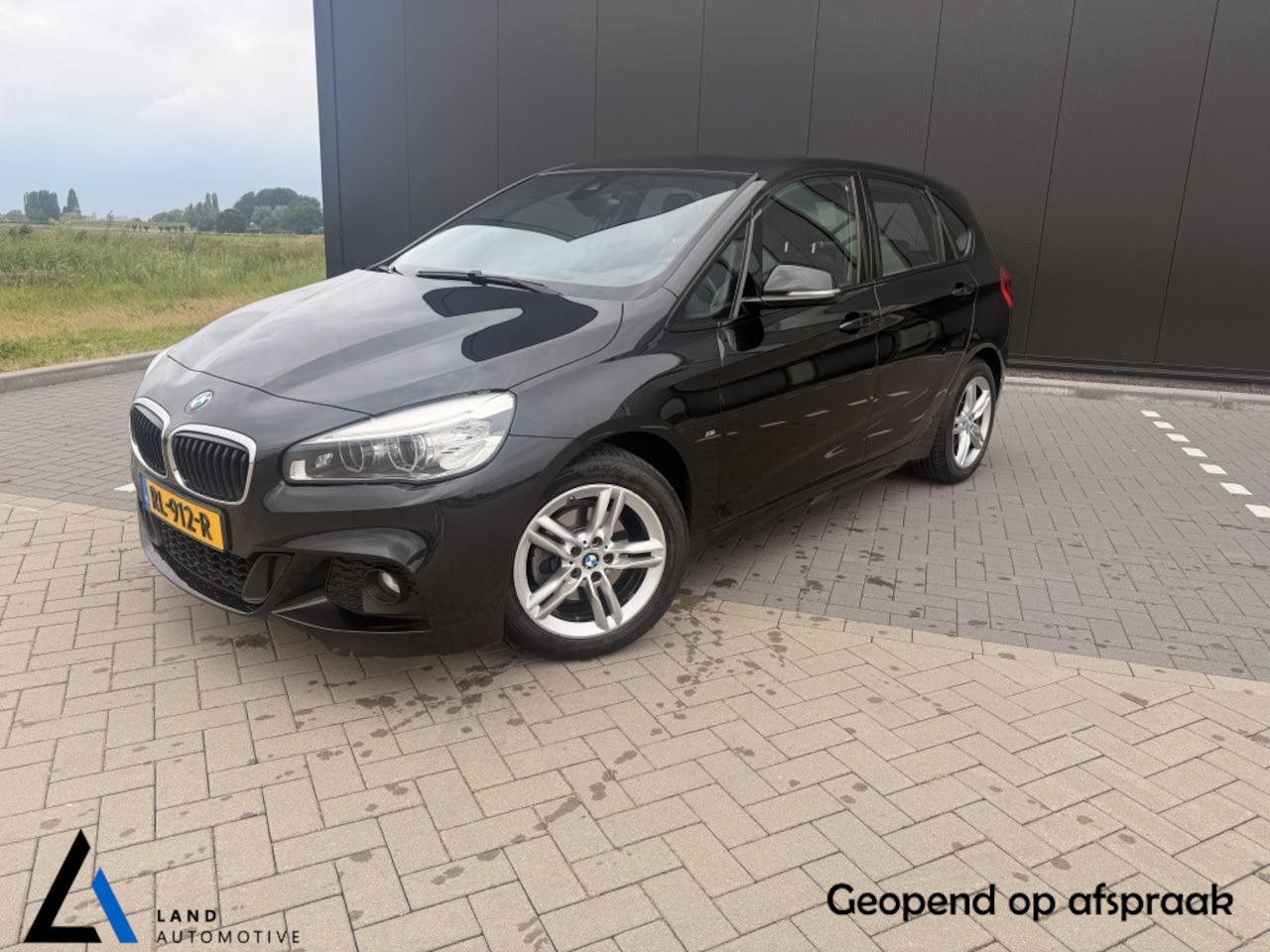 BMW 2-serie Active Tourer - 218i M Sport 218I M Sport - AutoWereld.nl