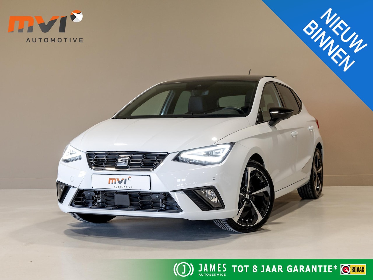 SEAT Ibiza - 1.5 TSI FR Business Intense Plus / 150pk / Panorama dak / Achteruitrijcamera / Stoelverwar - AutoWereld.nl