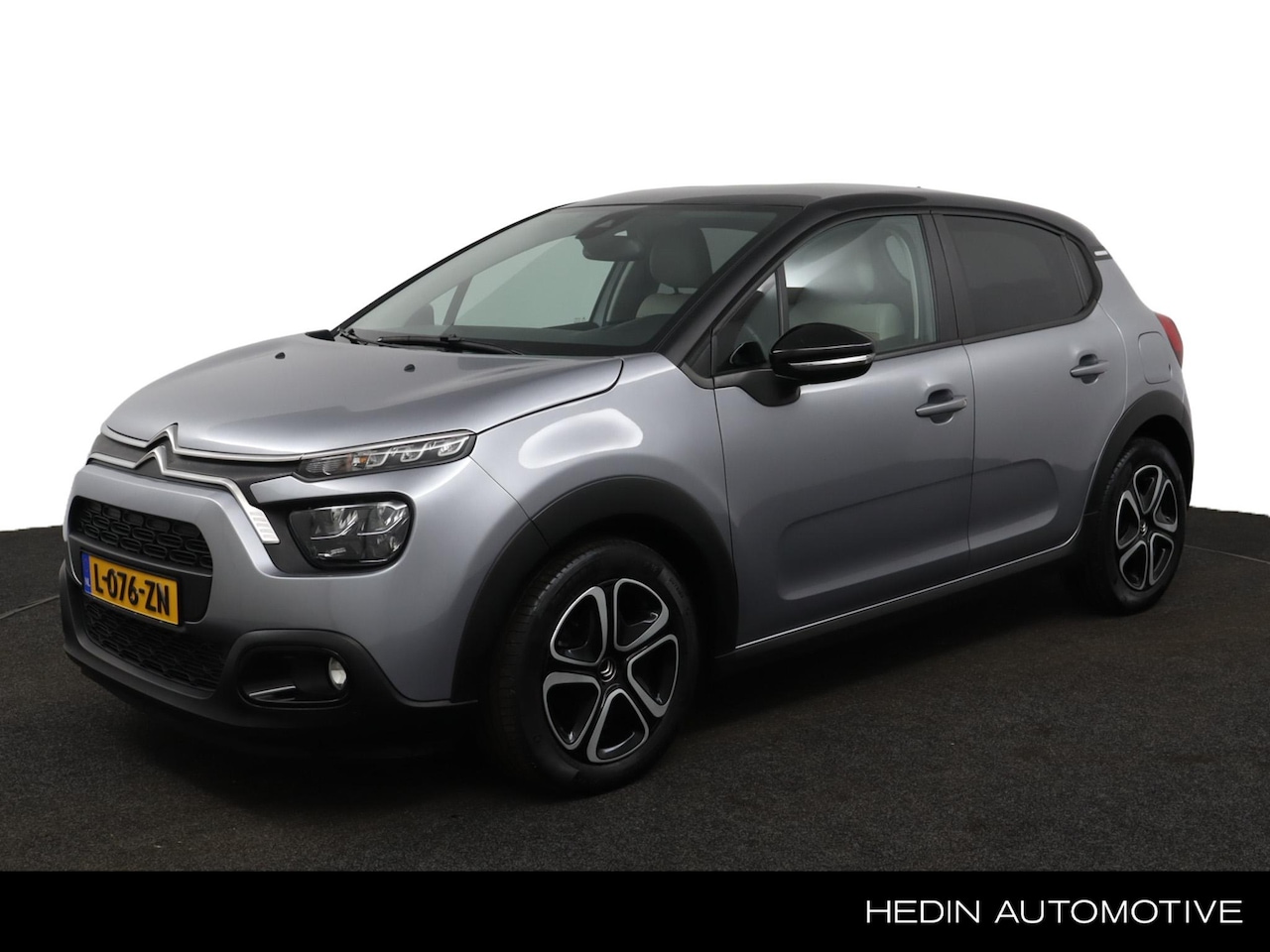 Citroën C3 - 1.2 82PK Shine | Navigatie | Climate Control | Apple Carplay/Android Auto | Parkeersensore - AutoWereld.nl