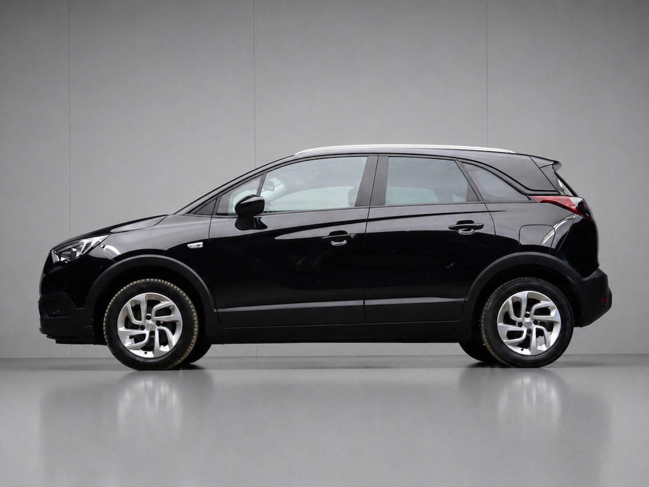 Opel Crossland X - 1.2 Turbo Edition 2020 Sport (APPLE CARPLAY,CAMERA,NAVI,CLIMATE,CRUISE,GETINT,SPORTSTOELEN - AutoWereld.nl