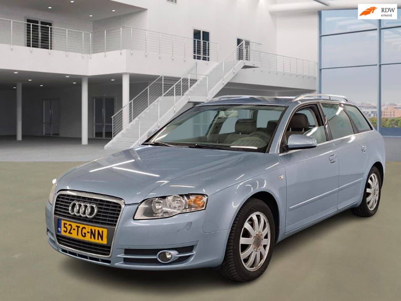 Audi A4 Avant - 2.0 Pro Line Business/AIRCO/ELECRAMEN VOOR/VERWARMDE VOORST/TREKHAAK - AutoWereld.nl