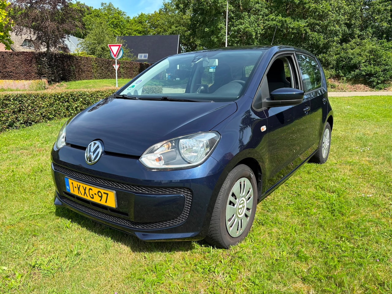 Volkswagen Up! - 1.0 move up! BlueMotion - AutoWereld.nl
