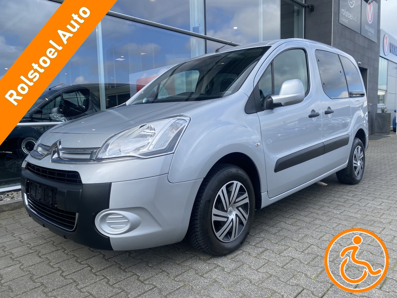 Citroën Berlingo - 3+1 Rolstoelauto 1.6 VTI Feel (Zeer nette 3+1 of 5+0 Rolstoelauto!) - AutoWereld.nl