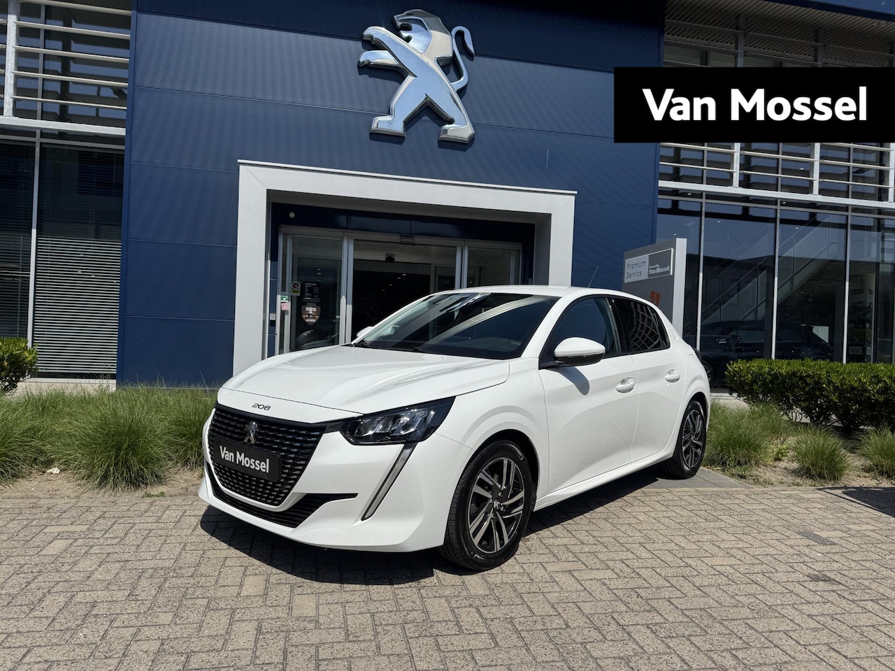 Peugeot 208 - 1.2 PureTech Allure Pack 100pk l Navi l Camera l 3D Cockpit - AutoWereld.nl