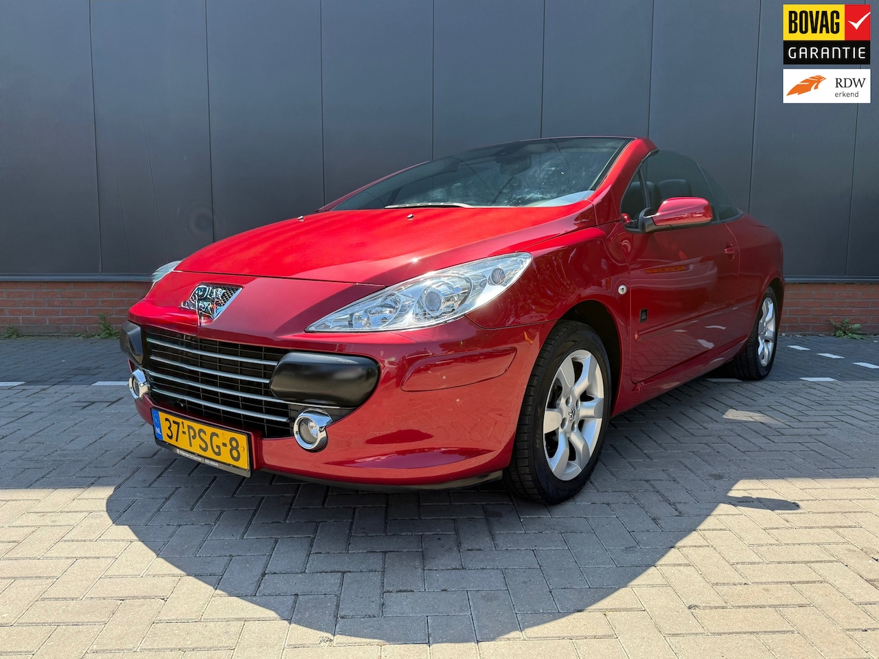 Peugeot 307 CC - 2.0-16V 2.0-16V (12 mnd BOVAG garantie) - AutoWereld.nl