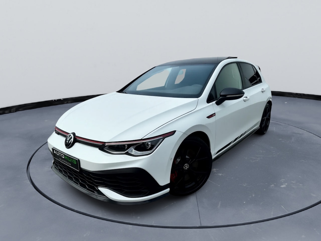 Volkswagen Golf - VW Golf GTI Clubsport 2.0 TSI DSG 300 PK Oryx White Full Options - AutoWereld.nl