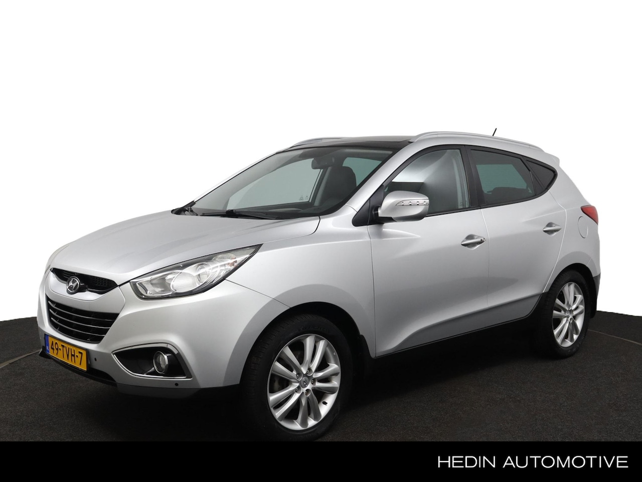 Hyundai ix35 - 2.0i i-Catcher | Afneembare trekhaak | Lederen bekleding | Stoelverwarming | Panoramadak | - AutoWereld.nl