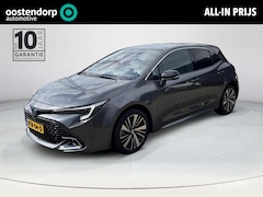 Toyota Corolla - Hybrid 140 Dynamic *PARKEERSENSOREN/ NAVIGATIE/ STOELVERWARMING