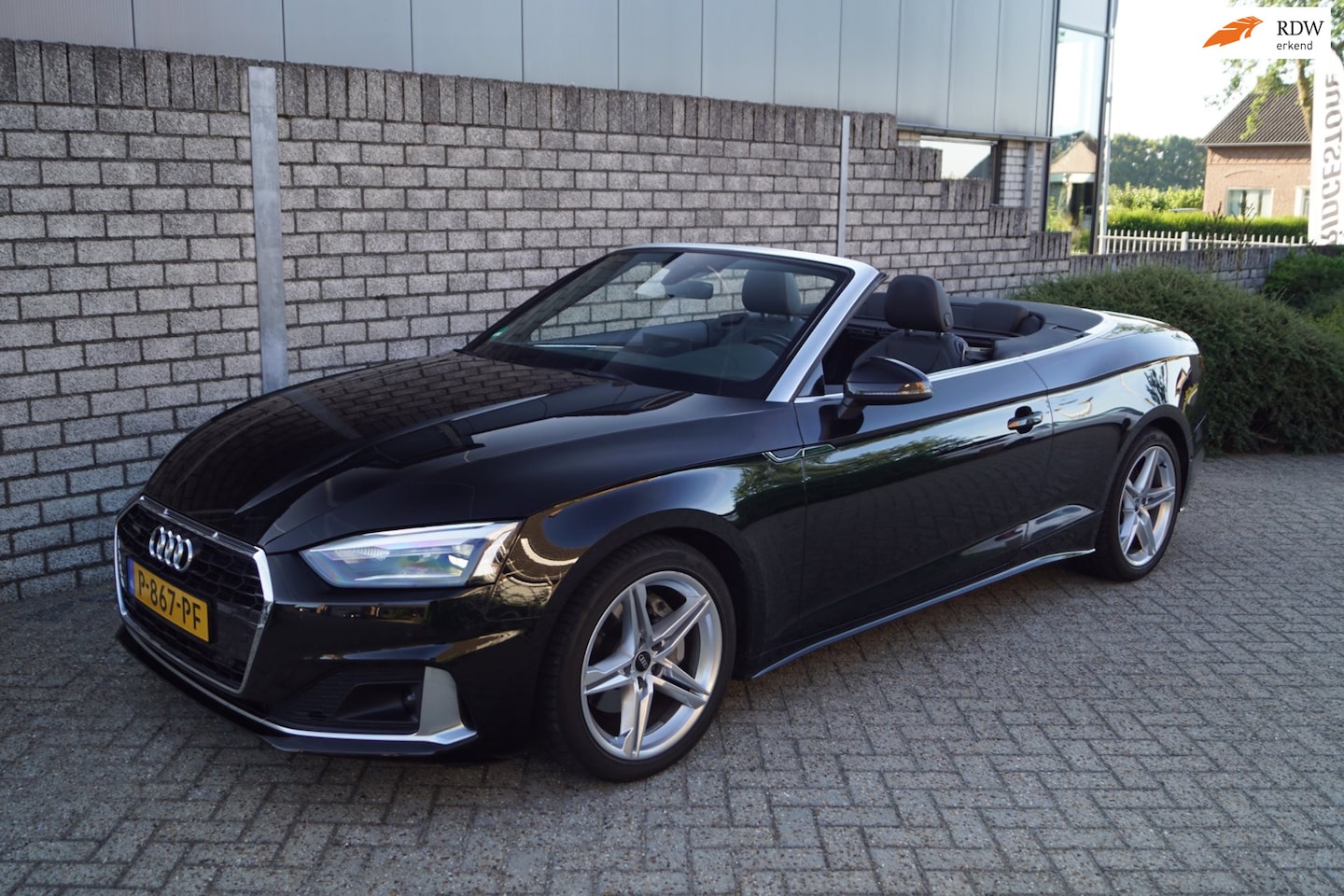 Audi A5 Cabriolet - 40 TFSI Quattro S Edition Autom Leder Sportst Stoelverw Navi Camera Clima Martix LED Kopl - AutoWereld.nl