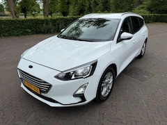 Ford Focus Wagon - 1.0 EcoBoost Edition Business/Trekhaak/Camera/Navi/Dealerauto
