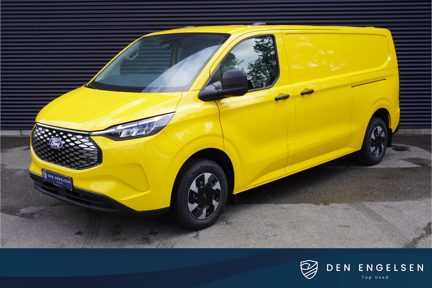 Ford Transit Custom - E-Transit 340 L2H1 65 kWh 330km WLPT 136pk 2x Schuifdeur Apple Carplay Camera ACC Cruise c - AutoWereld.nl