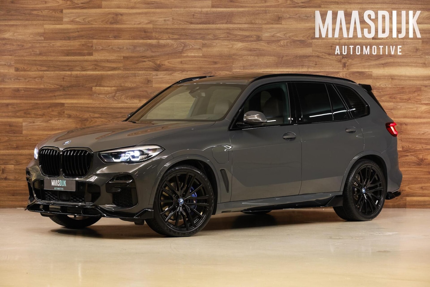 BMW X5 - xDrive45e M-Sport|Individual|Pano|360|Trekhaak|HUD| - AutoWereld.nl