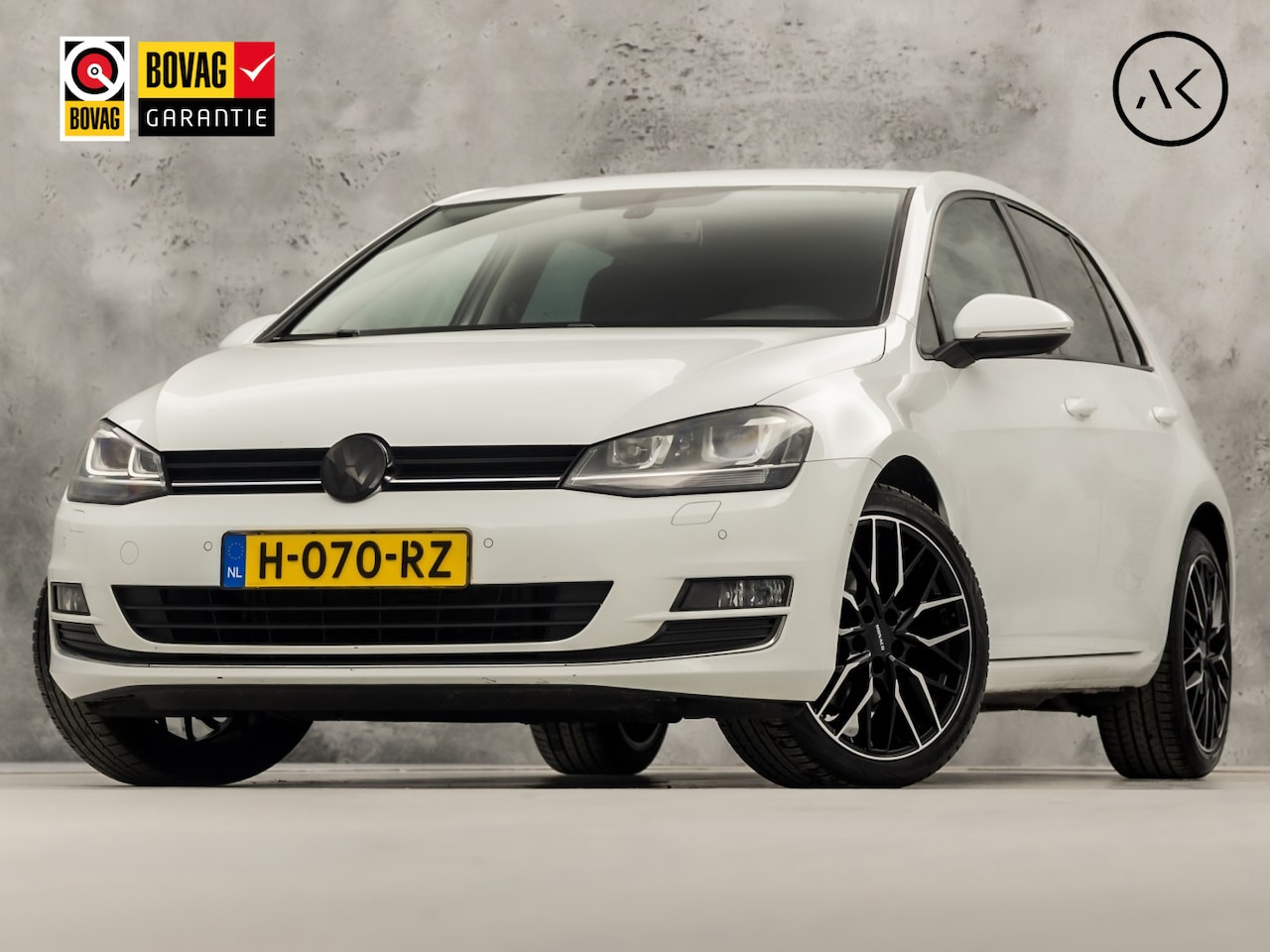 Volkswagen Golf - 1.4 TSI Sportline Automaat (APPLE CARPLAY, CLIMATE, XENON, STOELVERWARMING, GETINT GLAS, L - AutoWereld.nl