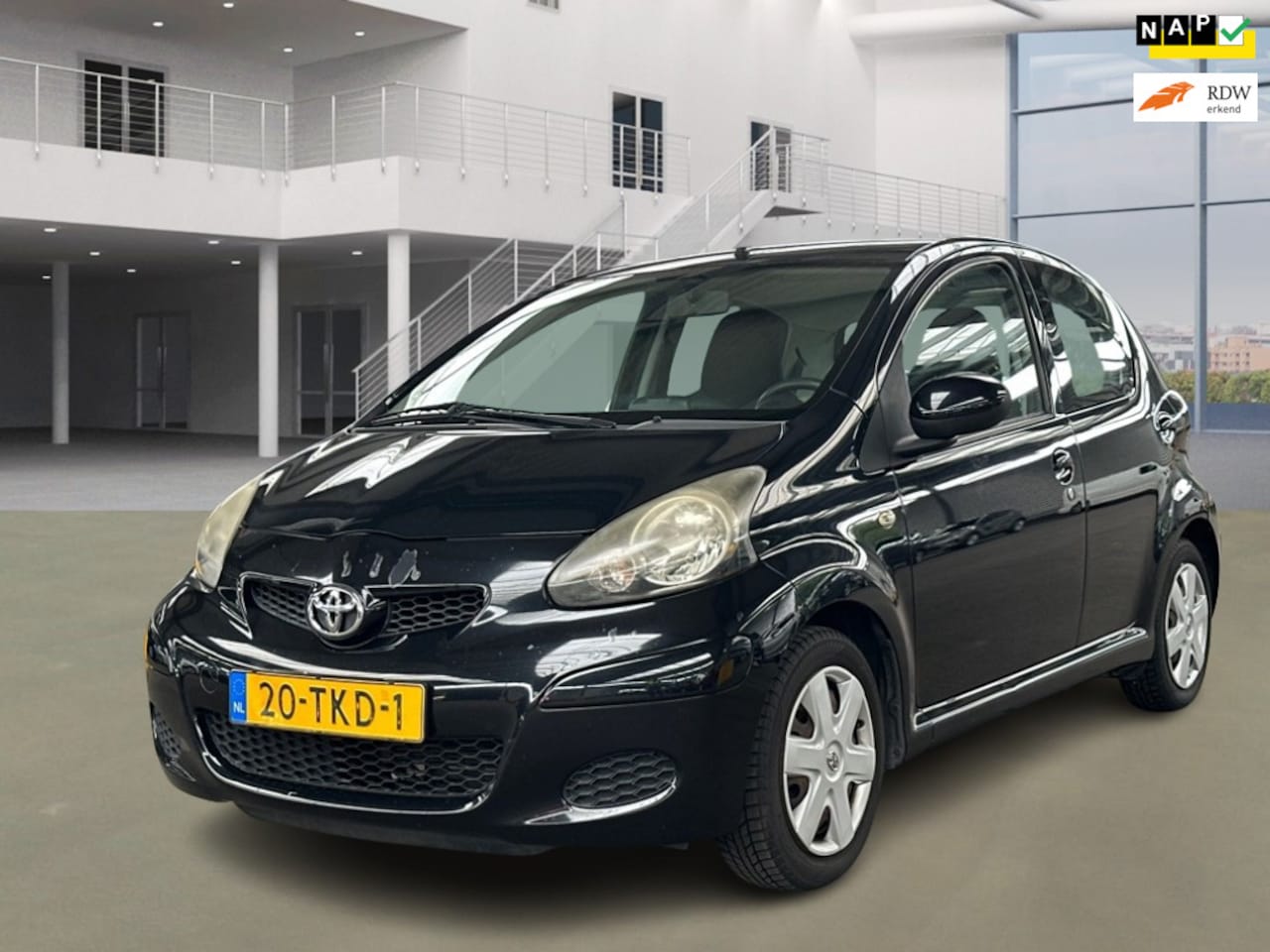 Toyota Aygo - 1.0-12V Comfort Navigator I NAVI I AIRCO I NL AUTO - AutoWereld.nl