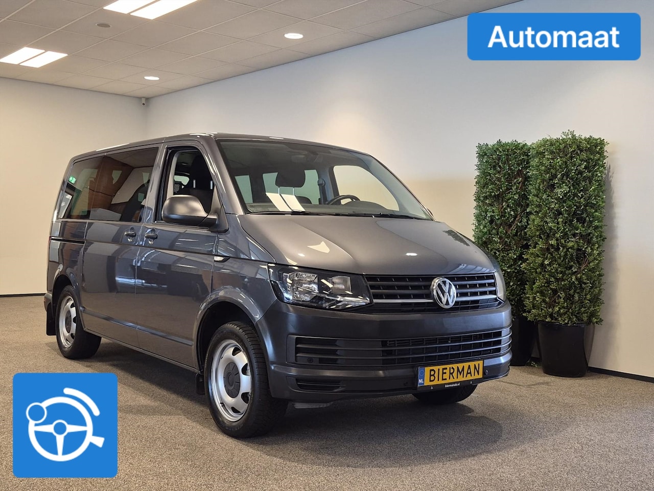 Volkswagen Transporter - L1H1 Rolstoelbus Automaat - 2x zijschuifdeuren - AutoWereld.nl